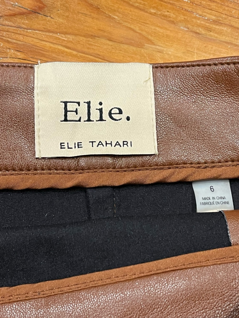 Elie Tahari Chestnut Brown Faux Leather Mini Skirt NWT - Picture 5 of 7